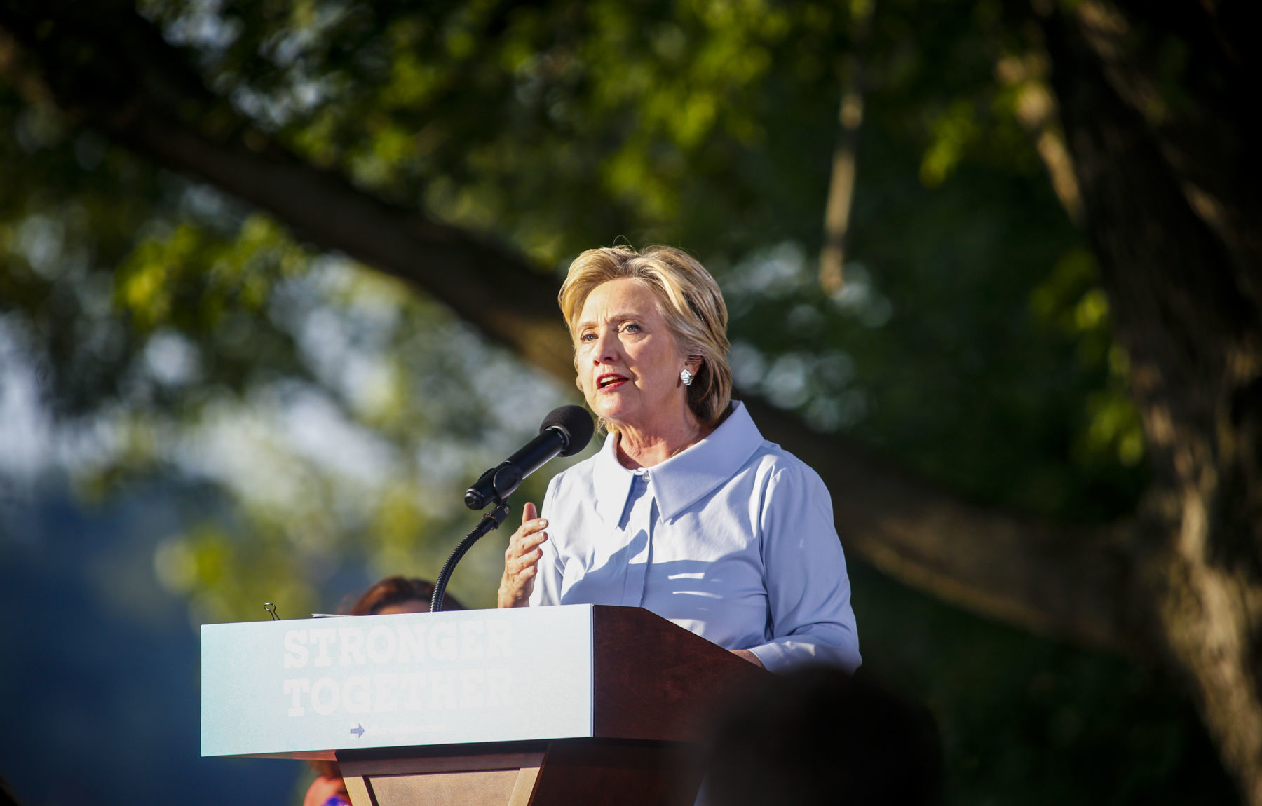 090516-HILLARY-CLINTON-011.jpg